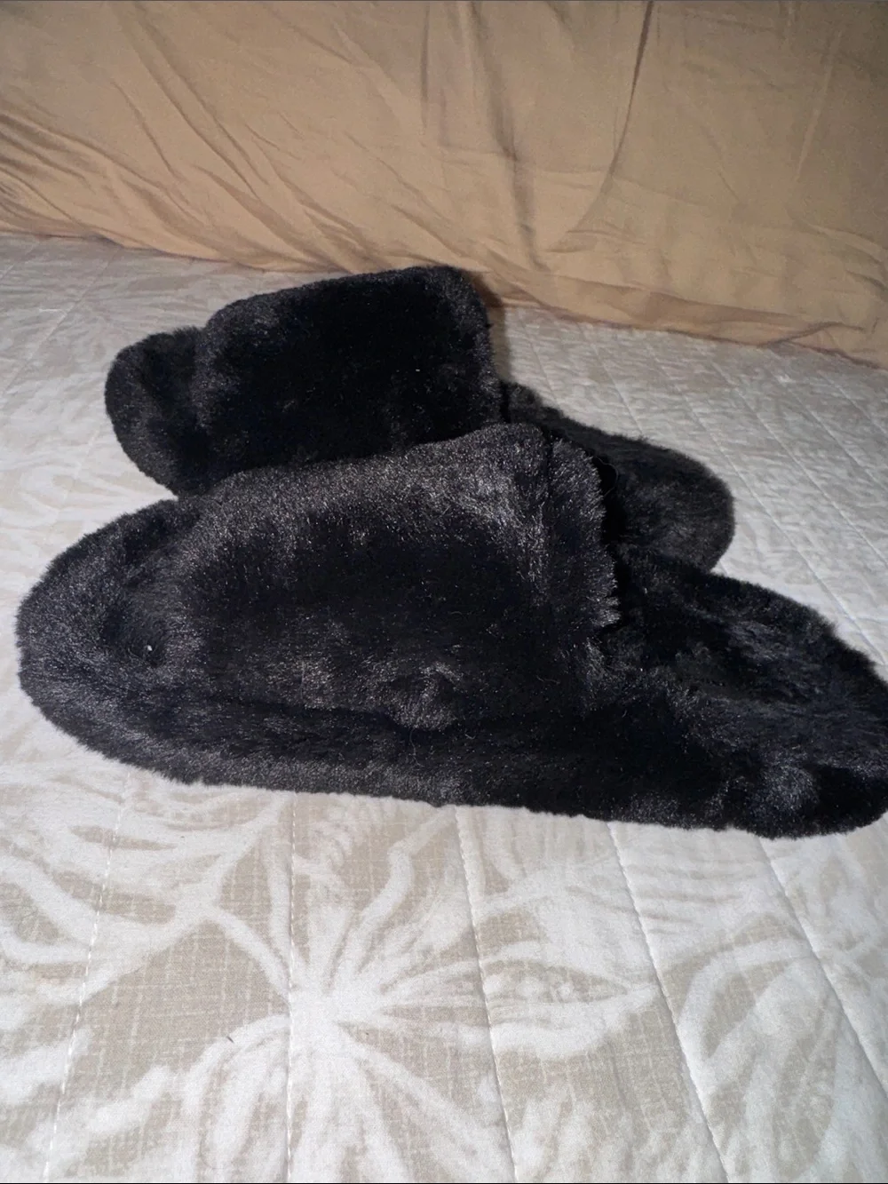 SKIMS cozy black